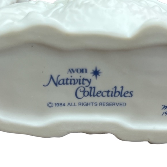 VTG AVON 1984 NATIVITY COLLECTIBLE "THE CAMEL" - Picture 5 of 6